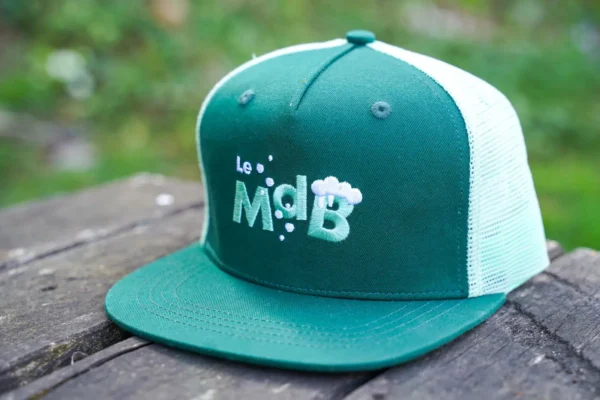 Casquette visière plate MDB